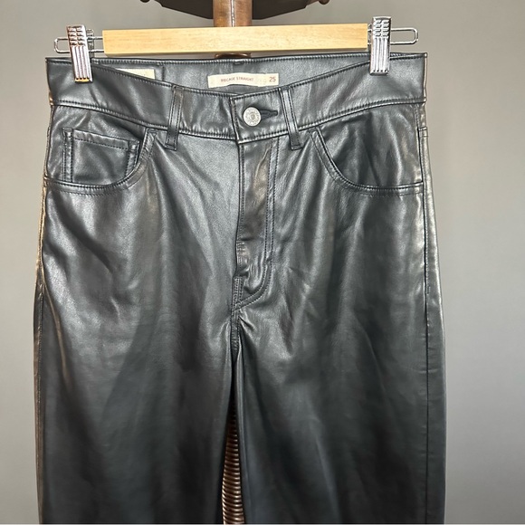 Levi's Jeans Black Ribcage Premium Straight Faux Leather Ankle Pants Size 25 - Picture 4 of 10